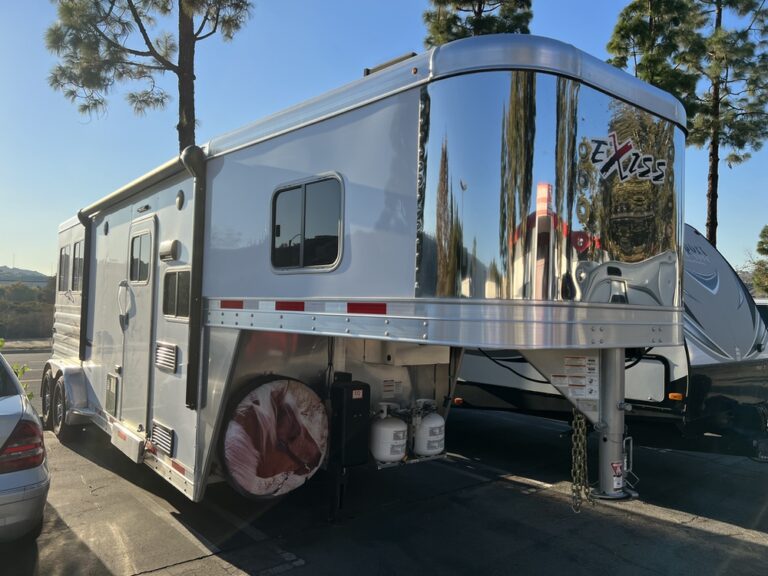 Horse Trailer Repair Shop